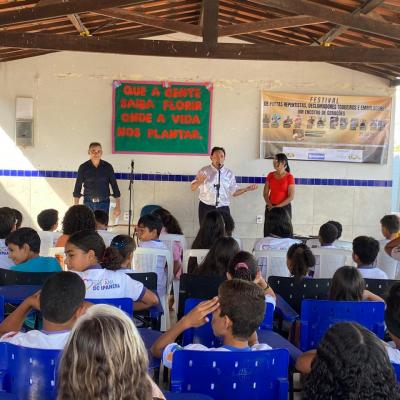 Primeira Escola 1
